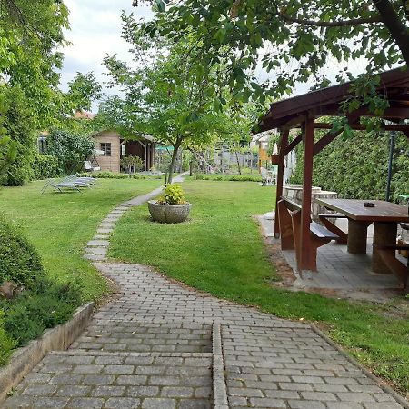 Apartman Soos -- Only For Relaxation, Not For Party! Siófok Exterior foto