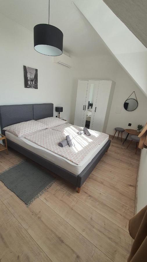 Apartman Soos -- Only For Relaxation, Not For Party! Siófok Exterior foto