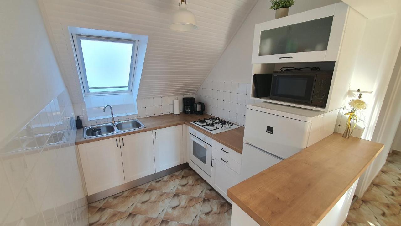Apartman Soos -- Only For Relaxation, Not For Party! Siófok Exterior foto